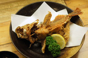 魚の丸ごと唐揚げ 魚の丸ごと唐揚げ